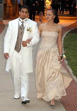 3.5x5-72dpi copyright 2004 ridertown.com