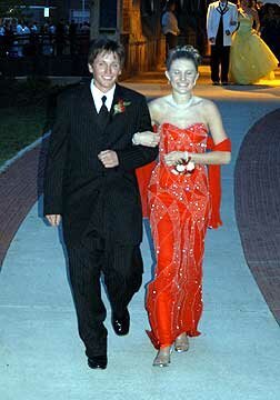 3.5x5-72dpi copyright 2004 ridertown.com