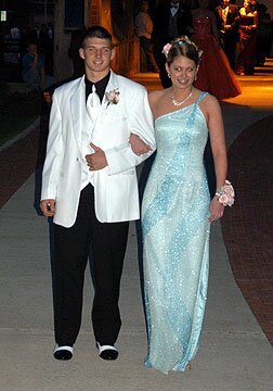 3.5x5-72dpi copyright 2004 ridertown.com